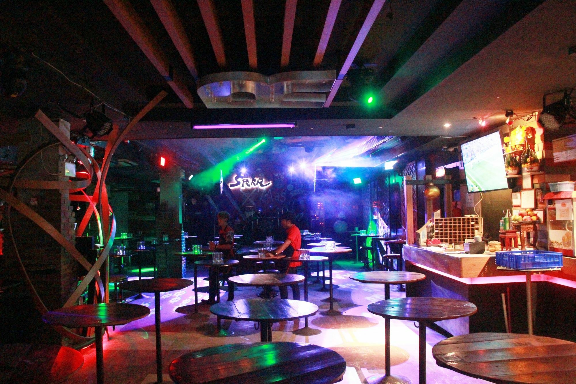 โรงแรมเรือนทิพย์ เชียงราย Ruean Tip Hotel Eksteriør bilde