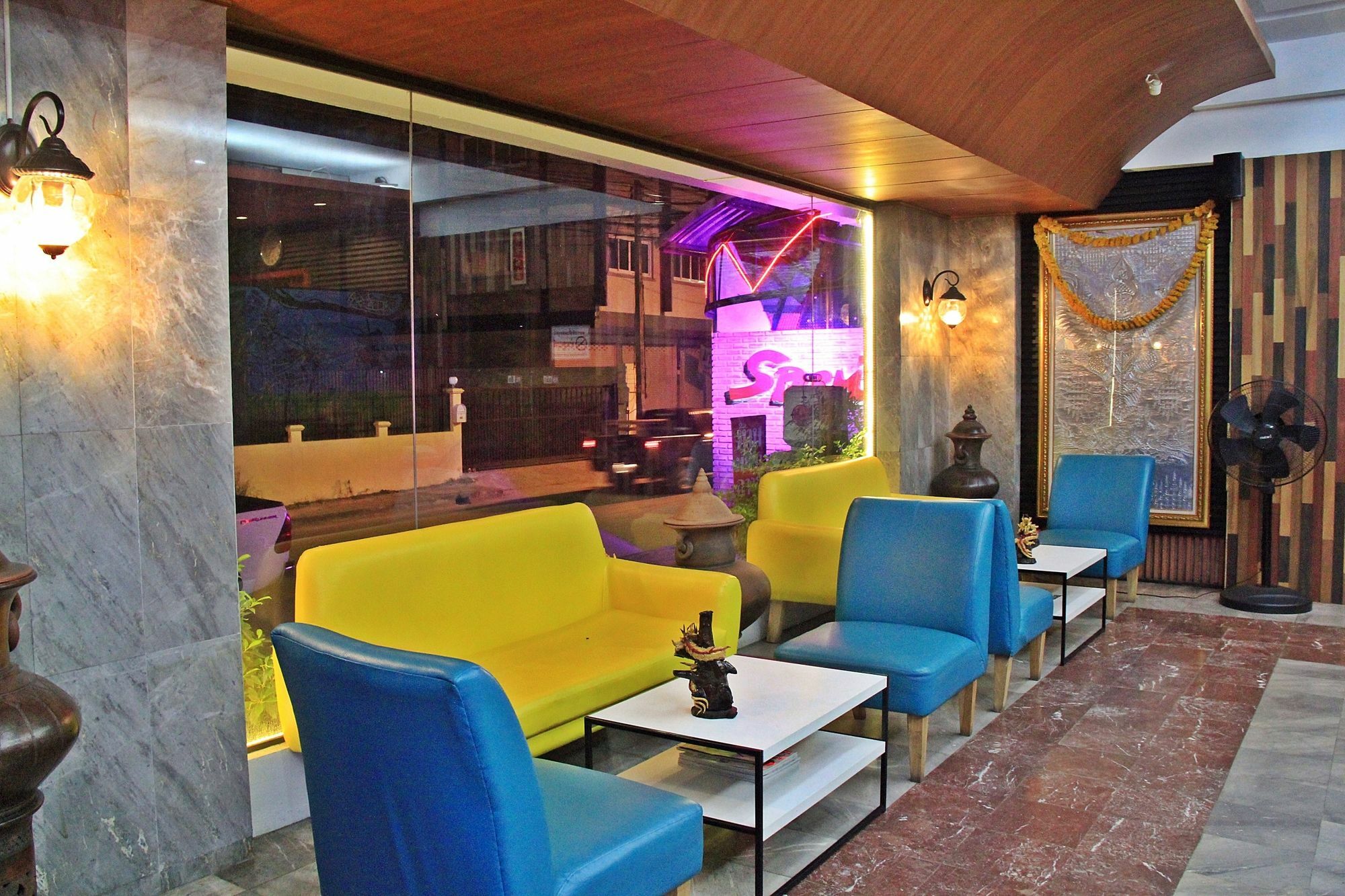 โรงแรมเรือนทิพย์ เชียงราย Ruean Tip Hotel Eksteriør bilde