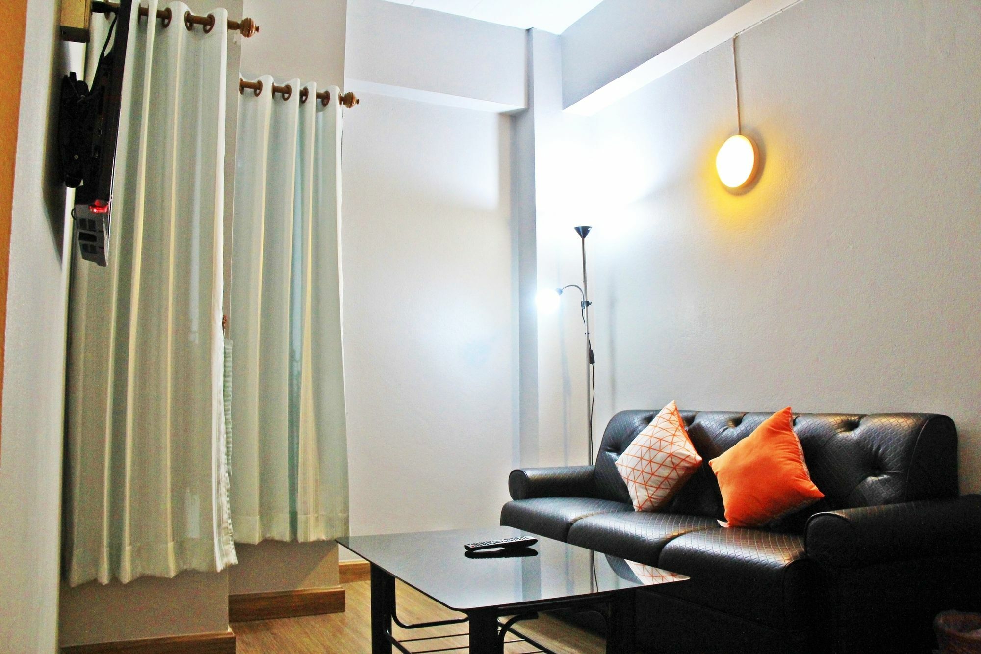 โรงแรมเรือนทิพย์ เชียงราย Ruean Tip Hotel Eksteriør bilde